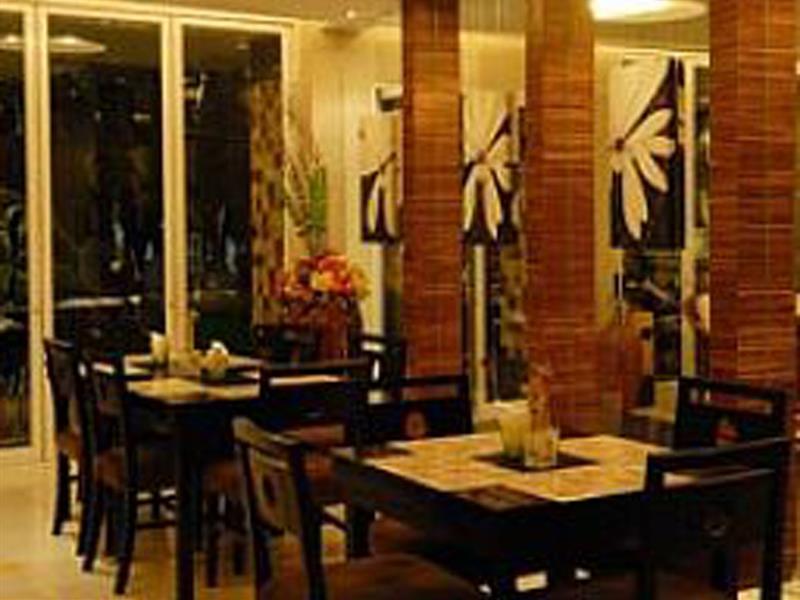 פאטאיה Baboona Beachfront Living מראה חיצוני תמונה